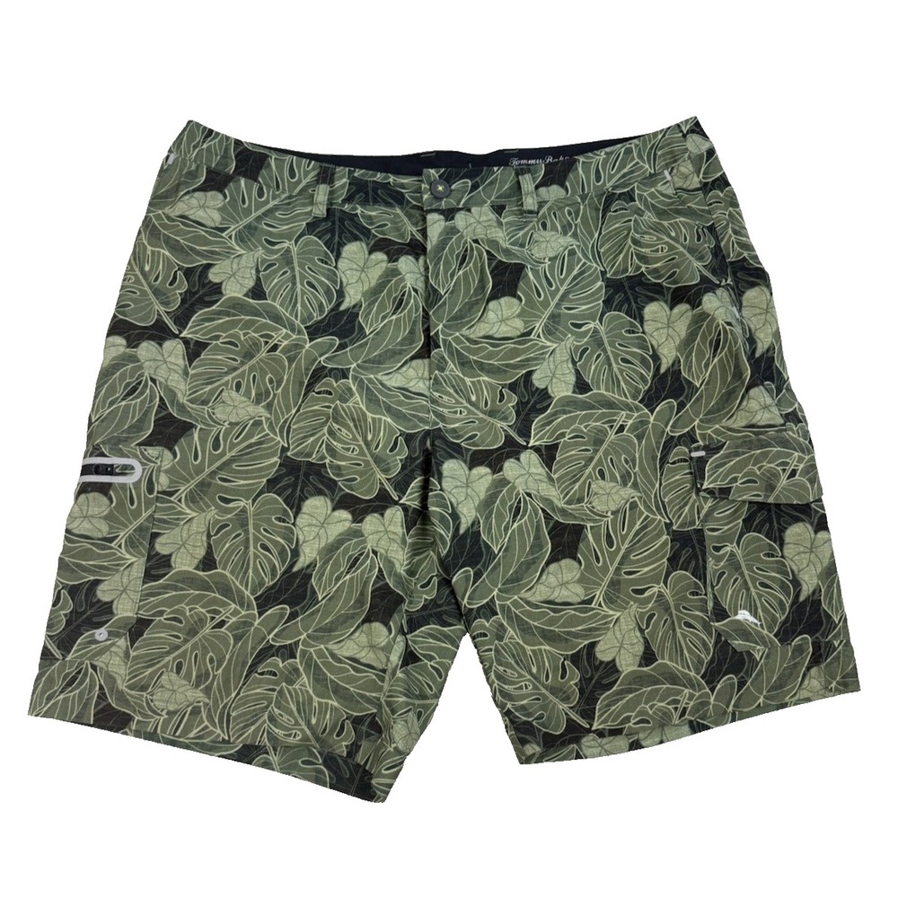 Tommy Bahama Island Active Men Green Monstera Leaf Tropical Cargo Shorts 38x9